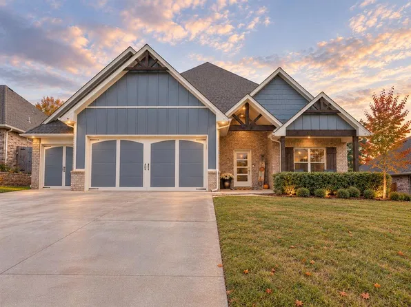 8708 Stark St, Edmond, OK 73007