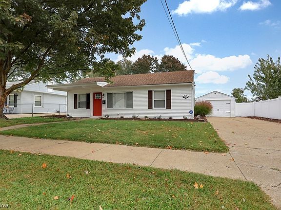 2nd image of 2243 Nesmith Lake Blvd