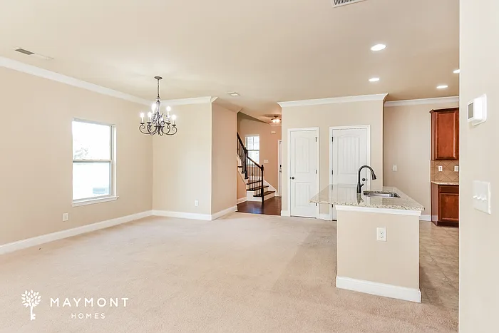 40 Oakwood Dr — Photo 7