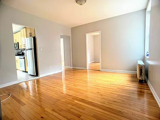 Rented by Compass | media 7