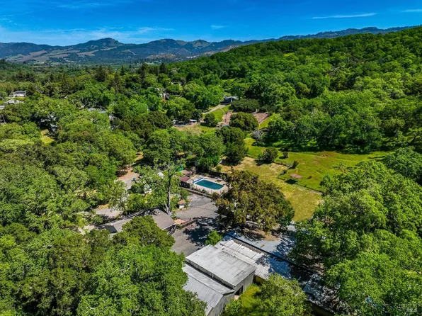840 - 845 Horn Avenue, Glen Ellen, CA 95442