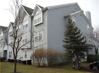 142 Prestwick Way, Edison, NJ 08820