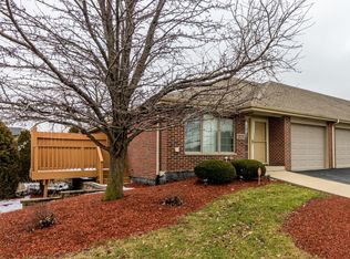 12151 S McDaniels Ct, Alsip, IL 60803