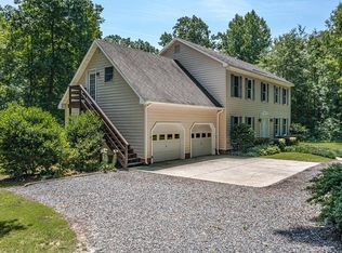328 Earl Dr, Lancaster, VA 22503