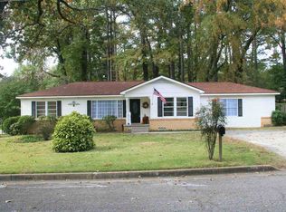 601 Syfrett Dr, Longview, TX 75604