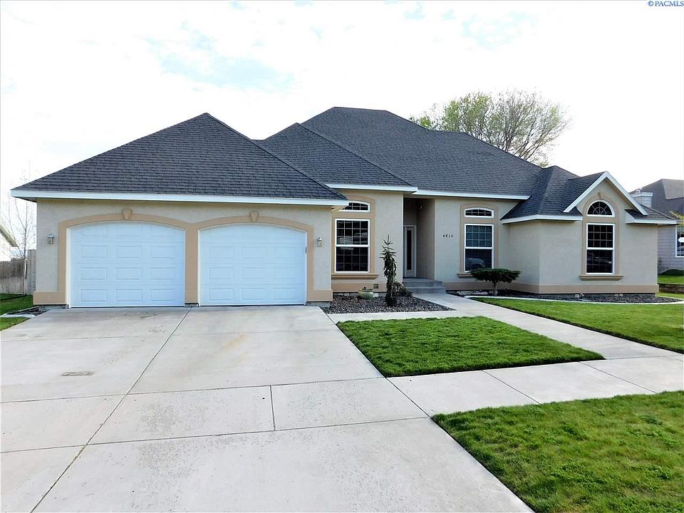1st image of 4810 N Mojave Dr