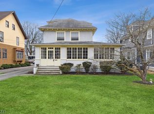 30 Glenbrook Rd, Morris Plains, NJ 07950