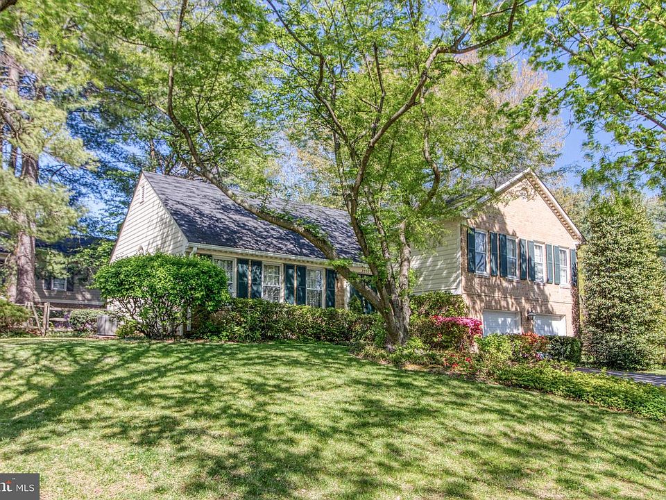 1st image of 20505 Highland Hall Dr