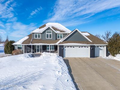 2519 Saint Andrews Dr NW, East Grand Forks, MN, 56721