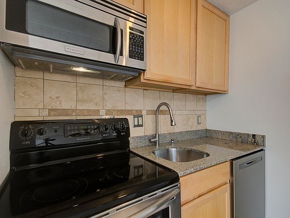 5th image of 351 Washington St SE APT 202
