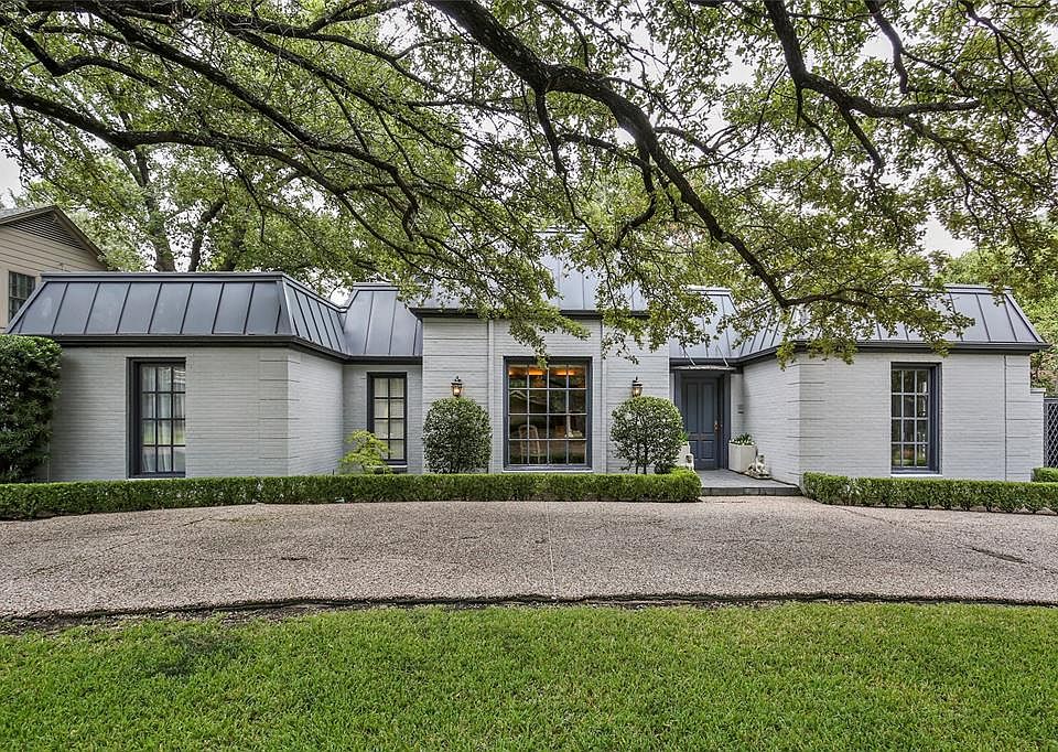 1st image of 3838 N Versailles Ave