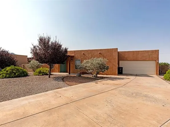 2524 Las Alturas Ct, Alamogordo, NM 88310