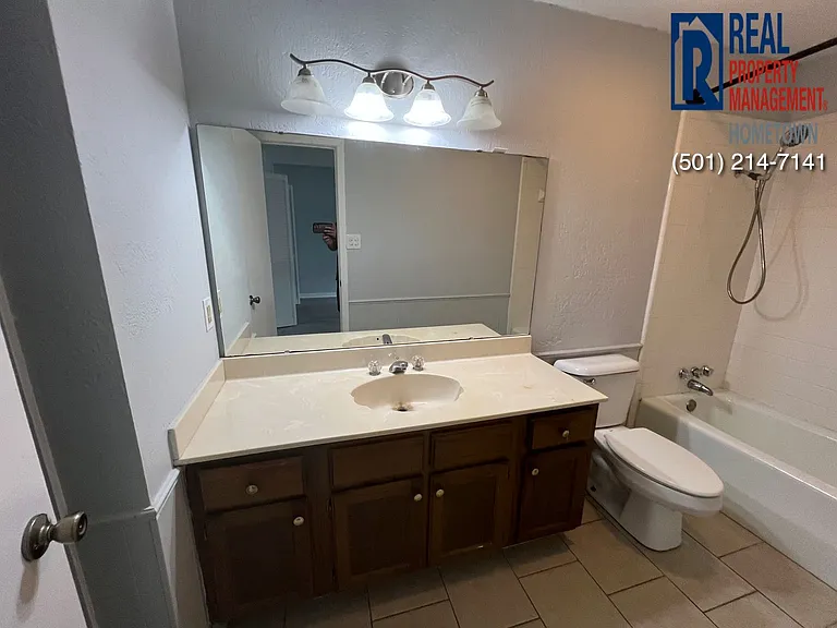 2714 John Ashley Dr — Photo 9