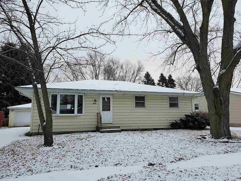 1st image of 8015 Scott Ln