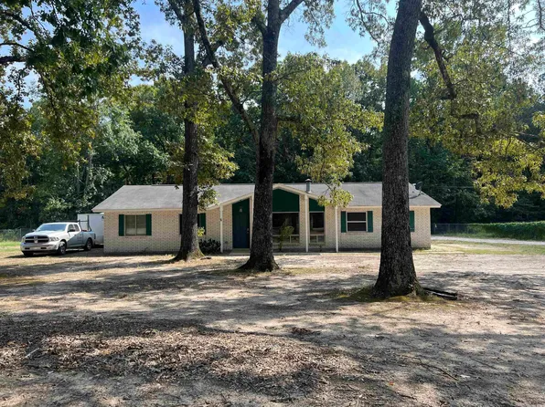 9220 Henderson Rd, Pine Bluff, AR 71603