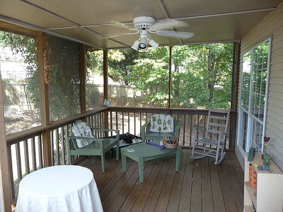 Screened Porch