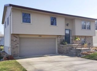 1021 Oak Ln, Storm Lake, IA 50588
