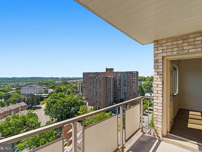 5340 Holmes Run Pkwy #1519 — Photo 14