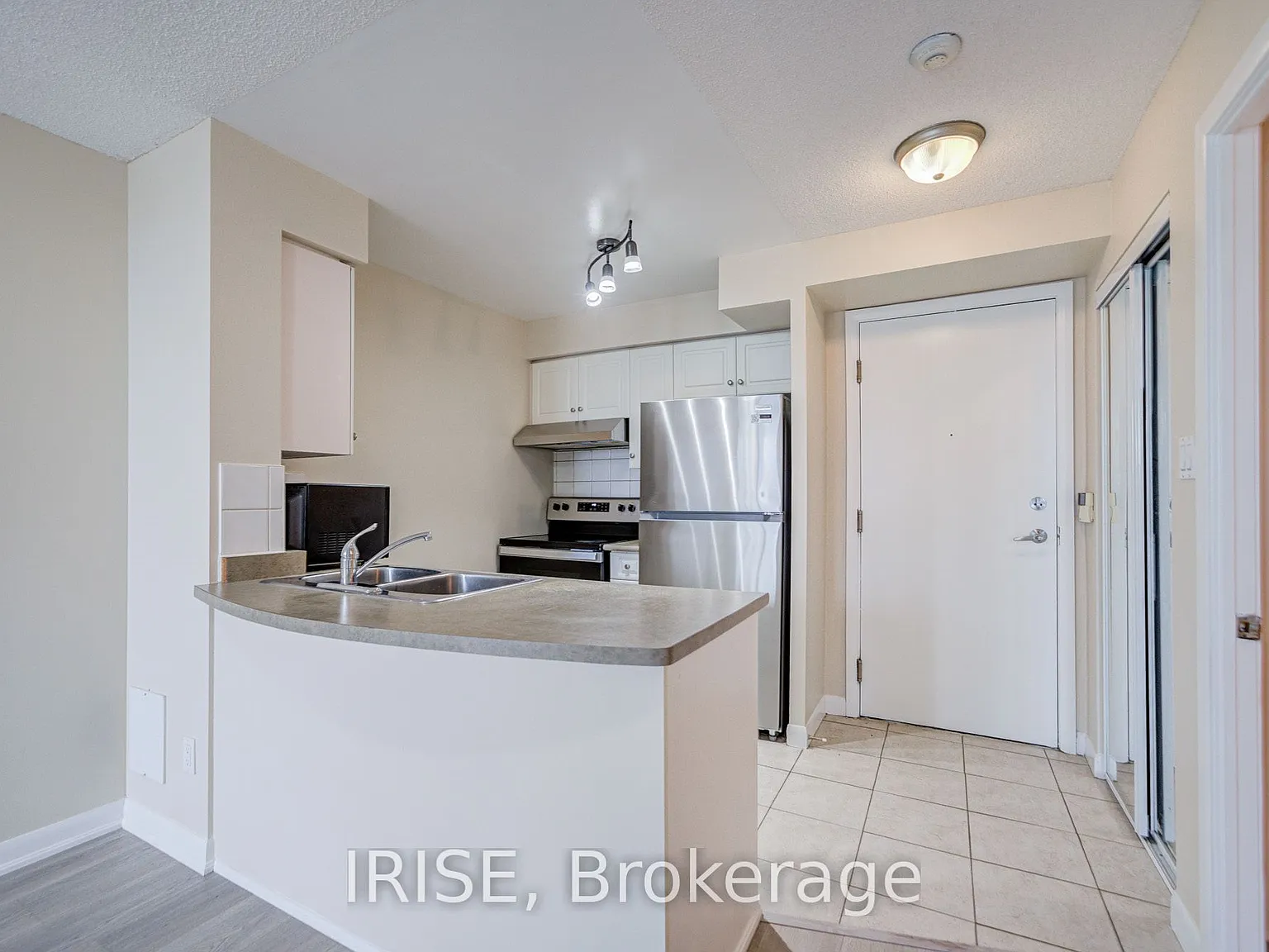 1 bed, $2,350 — Photo 3