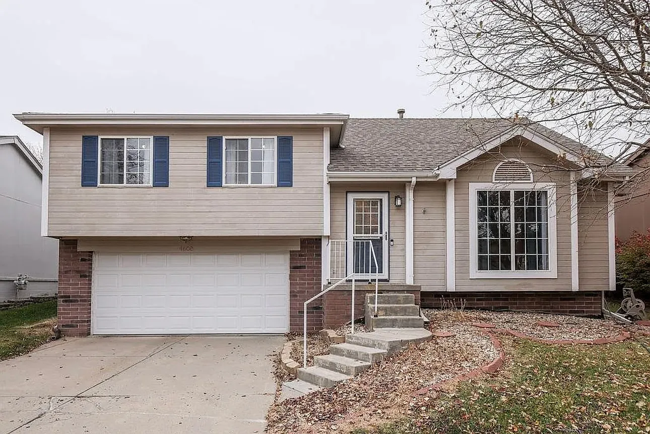 3 bed, 1479 sqft, $2,150 — Photo 1