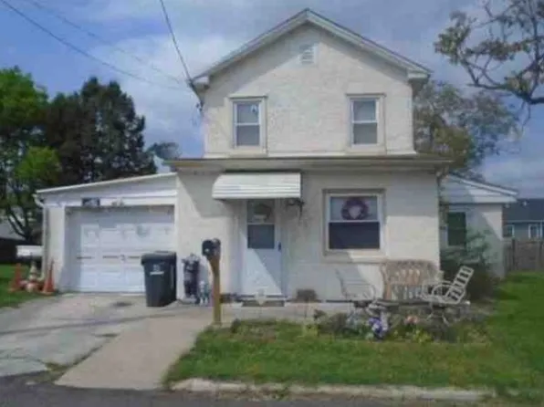 21 E Grant St, Phoenixville, PA 19460