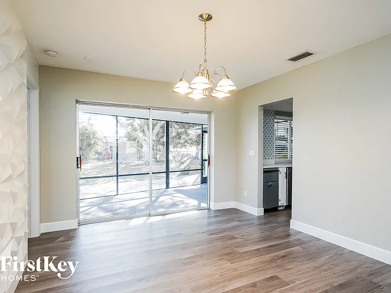 2529 Shelby Pkwy — Photo 5