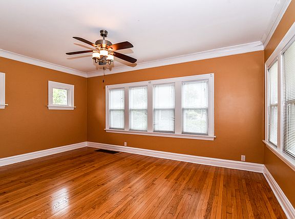 4th image of 28 N Burton Ave
