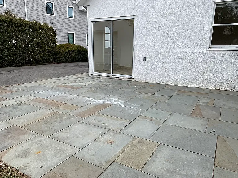 24 Hall Ave — Photo 9