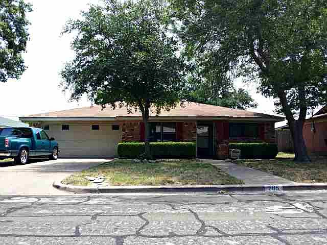 1st image of 705 Dickens Dr