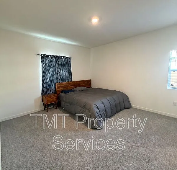 1705 Orchid Ave — Photo 8