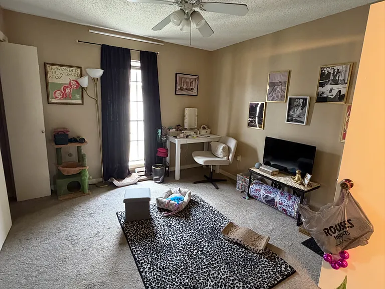 1702 Brightside Dr #C — Photo 3