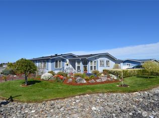 440 W Inlet Ln, Sequim, WA 98382