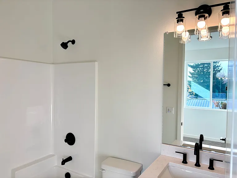7582 N Alma Ave — Photo 20