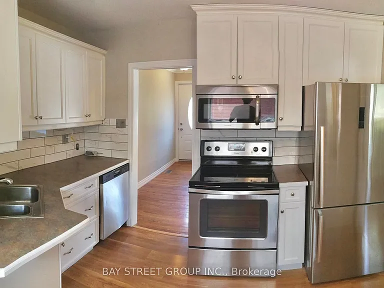 3169 Willow Ln #UPPER — Photo 5
