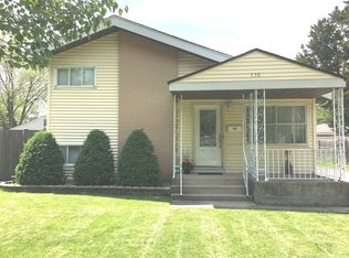 530 N Addison Rd, Villa Park, IL 60181