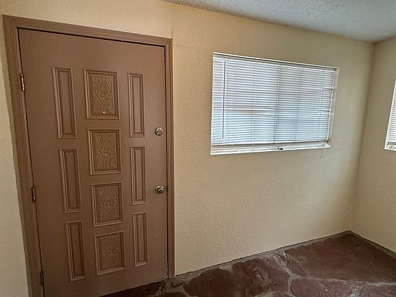 Entry room entrance