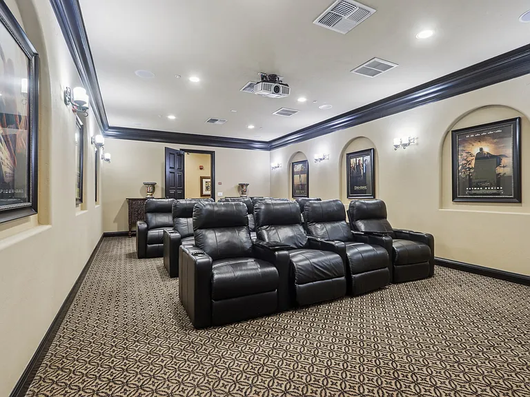 San Marco Villas — Photo 6