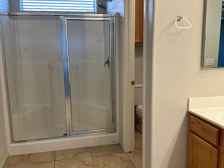 8819 Ashley Park Ave — Photo 19