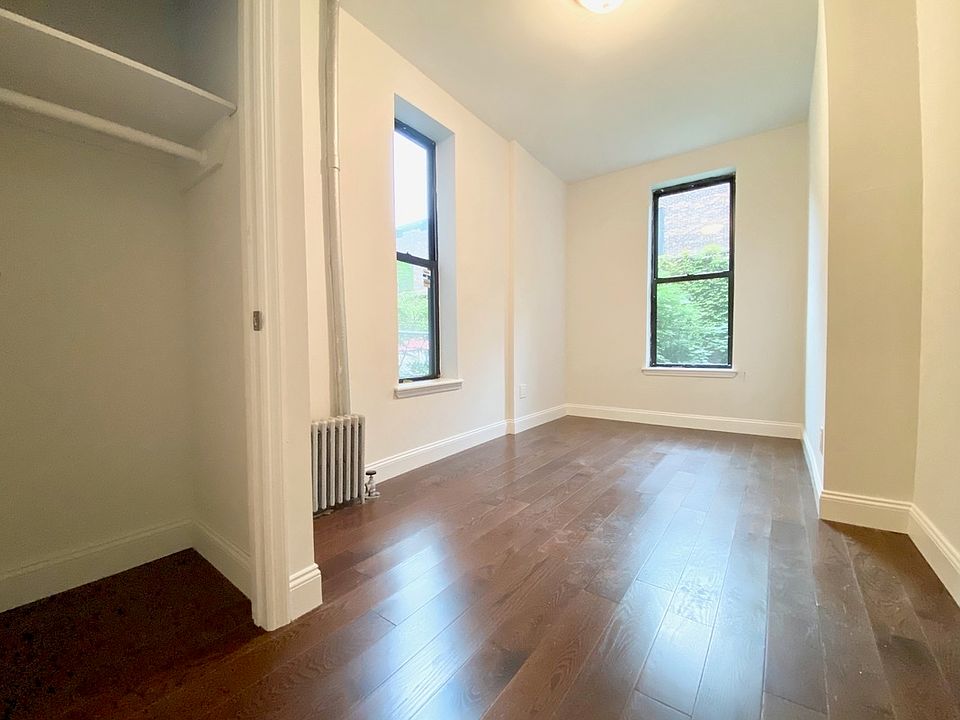1st image of 792 Park Pl #Ll