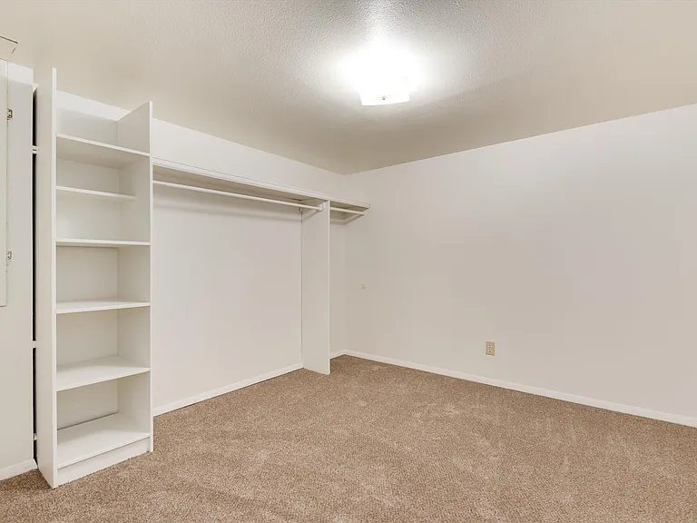 16176 E Bates Dr — Photo 27