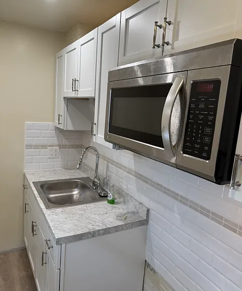2521 W Dakota St — Photo 5