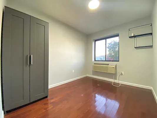 Sold by B Square Realty | media 7