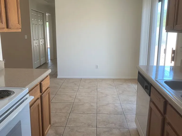 9115 E Esperanza Dr — Photo 7