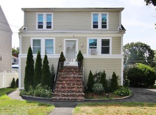 14 Cos Cob Ave APT 2, Cos Cob, CT 06807