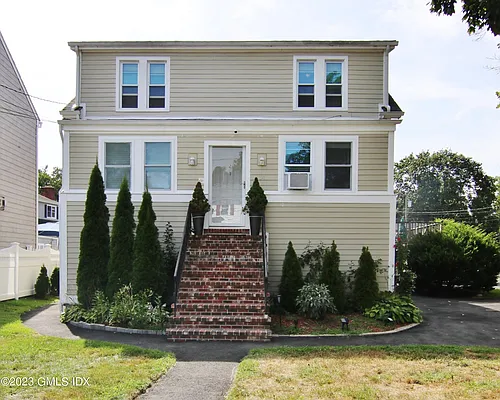 14 Cos Cob Ave #2 Photo 1
