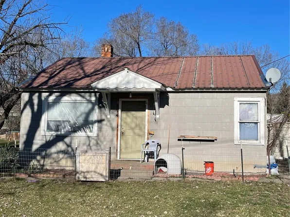 774 S 1st Avenue, Okanogan, WA 98840