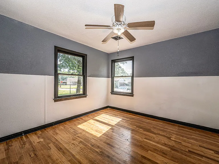 808 NW #H — Photo 12