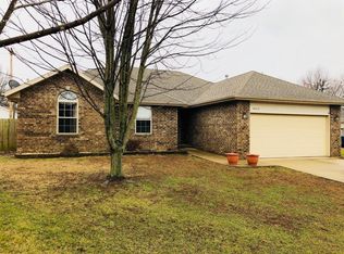 4014 W Tarkio St, Springfield, MO 65802