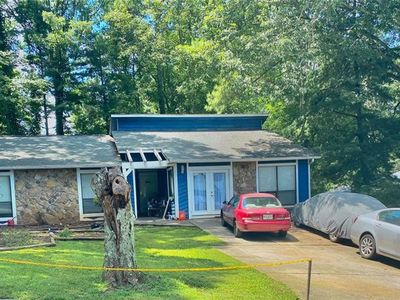 906 Park Forest Dr NW, Lilburn, GA, 30047