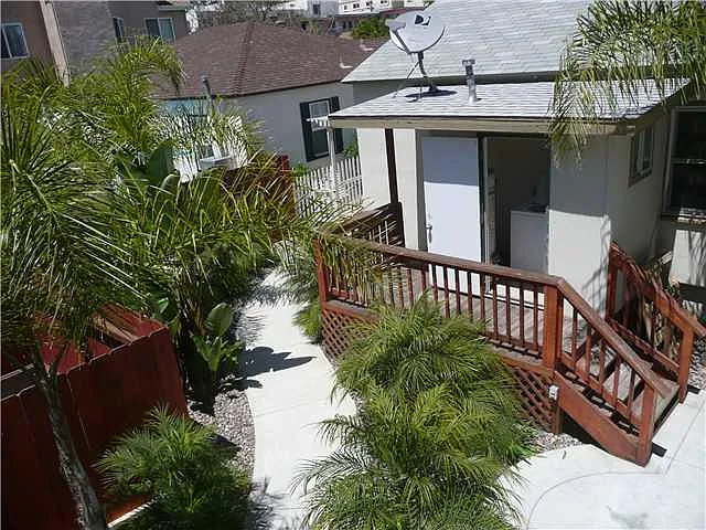 1955 Felspar St — Photo 2